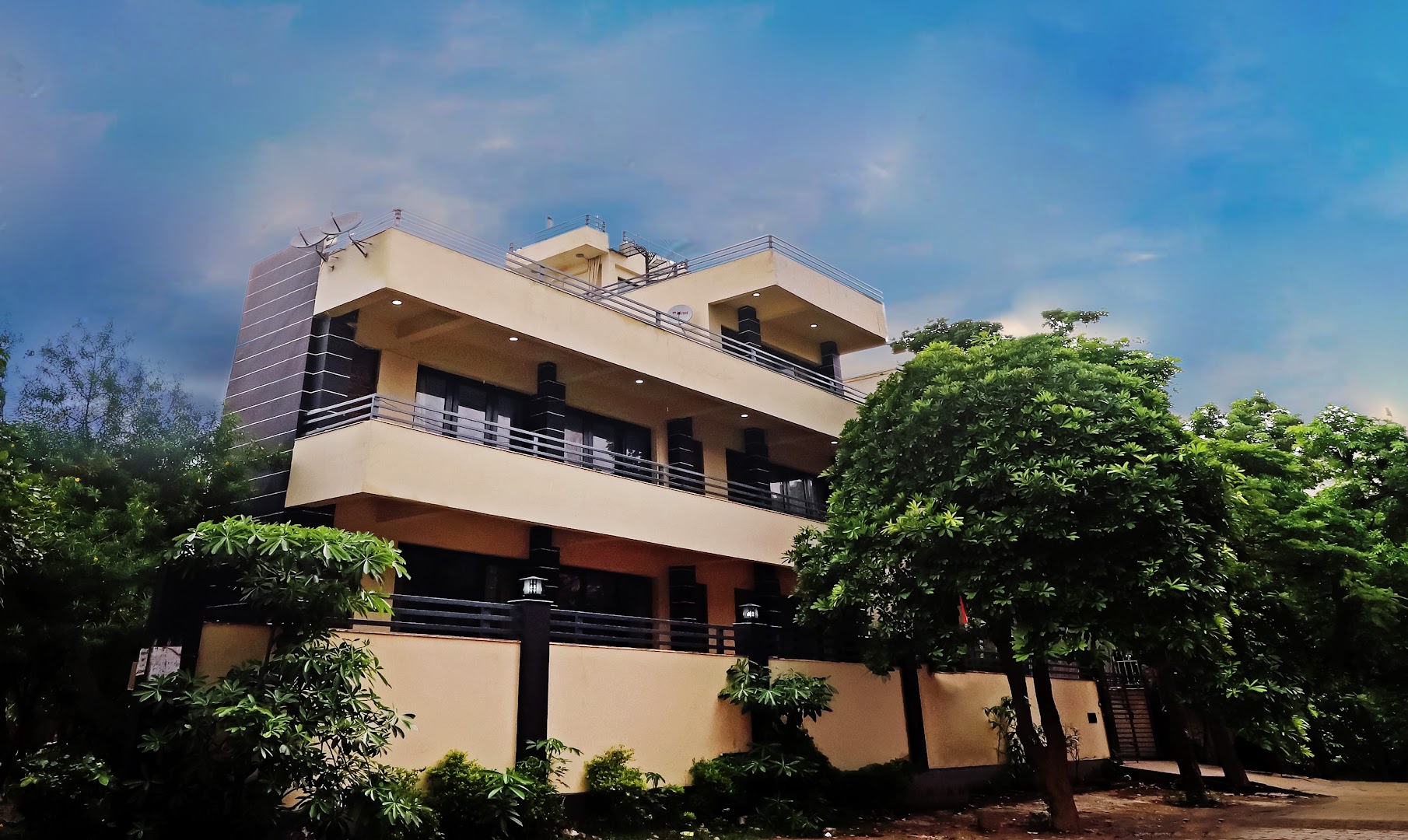 Aayu Residency