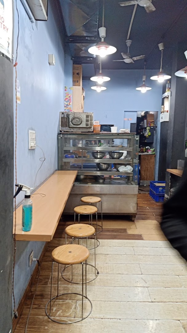 Tapri Corner Restaurant