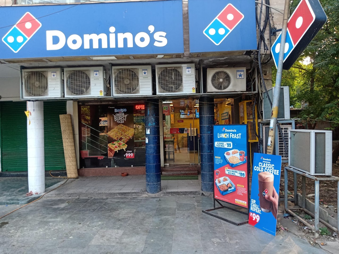 Domino's Pizza | Mayur Vihar