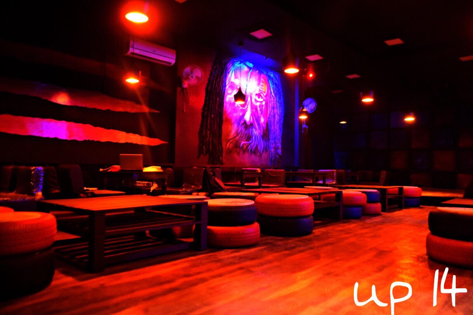 UP 14 Cafe And Lounge