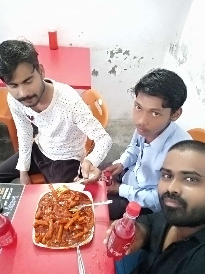 Nwe small restaurant