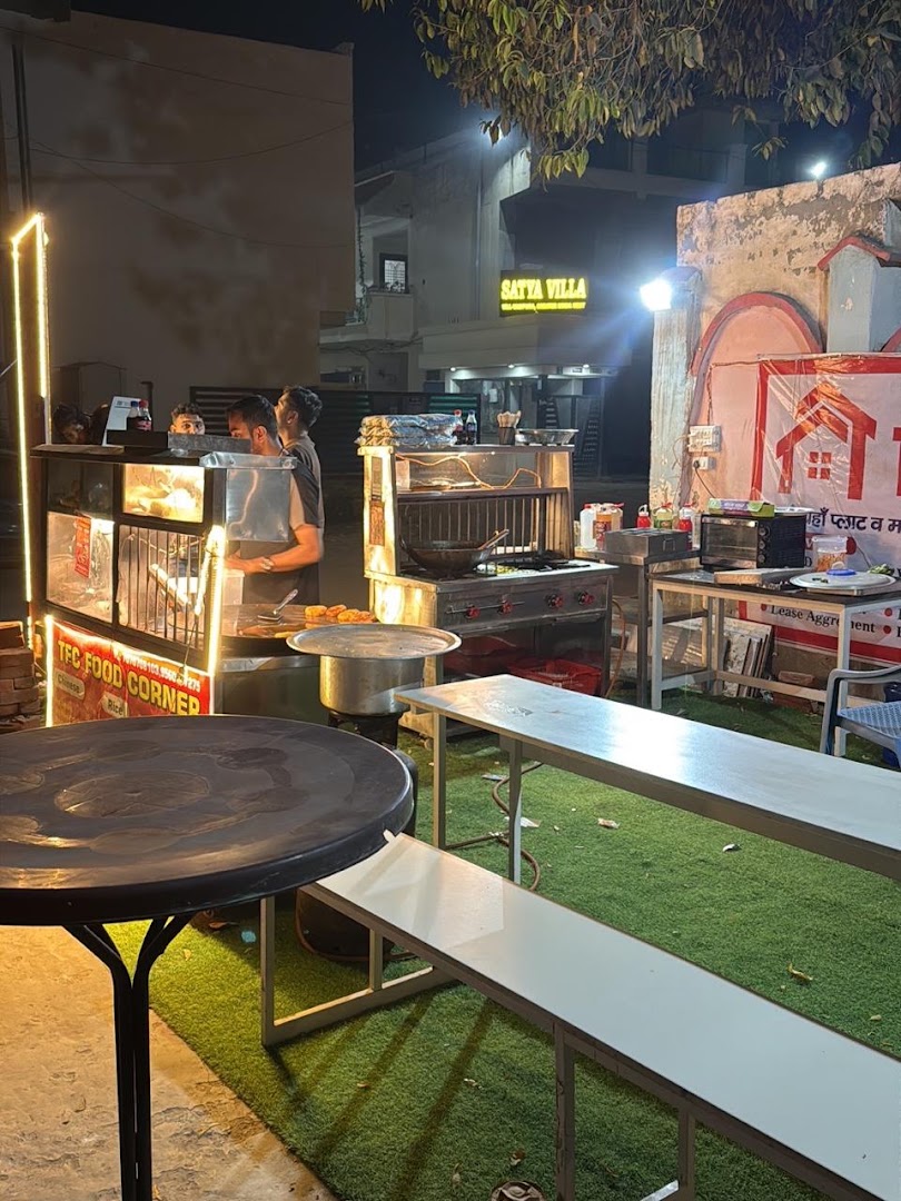 Tasty food corner