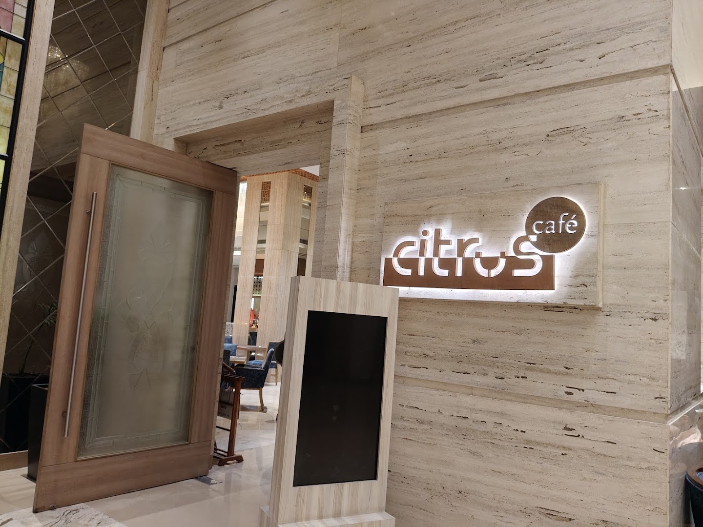 Citrus Cafe by Lemon Tree