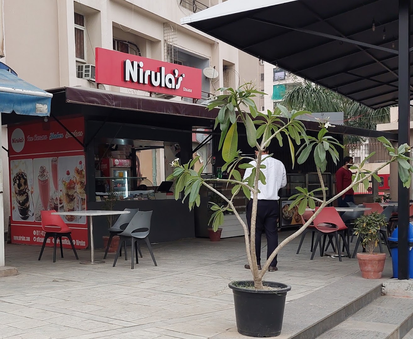 Nirula's Sector 93